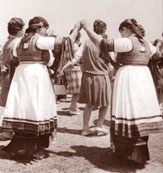 Women dancing in Karditsa
